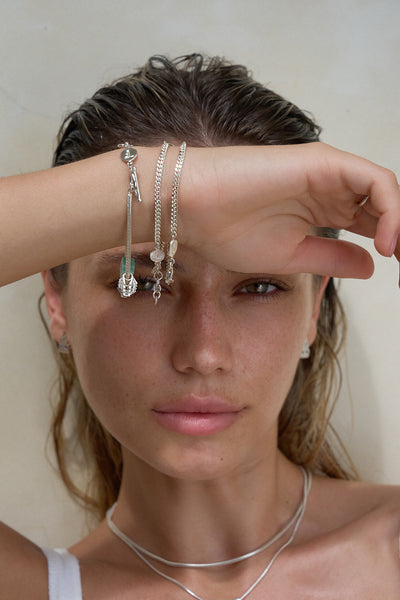 COLLECTOR SNAKE CHAIN BRACELET- WITH TOGGLE CLOSURE - SILVER